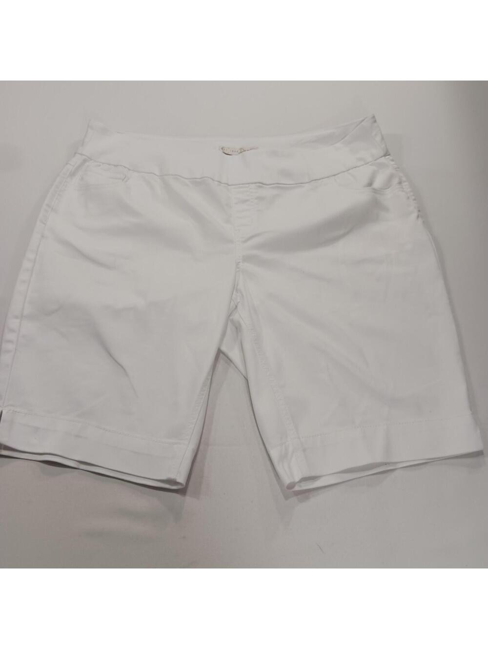 Cato Est. 1946 Denim Women’s White Elastic Waist Pull-On Shorts Size 22W (42×11)